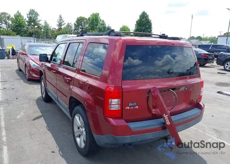 2011 Jeep Patriot Sport z USA, uszkodzony, nr VIN 1J4NF1GB1BD174781